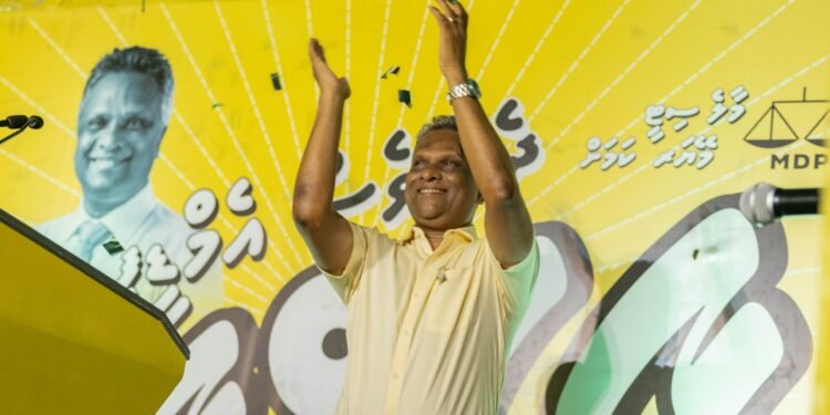 ބޮޑު ތަފާތަކުން މާލޭގެ މޭޔަރު ކަމުގެ އެމްޑީޕީ ޓިކެޓް އާދަމް އާޒިމް ކަށަވަރުކޮށްފި