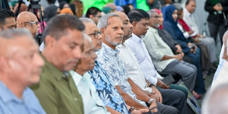 ސިފައިންނާއި ފުލުހުން ރިޓަޔަރ ކުރުމަށްފަހު ވަޒީފާ އަދާކުރާނަމަ އަންގަން އެދިއްޖެ