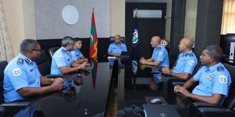 ފުލުހުން ހިންގުމަށް ހަމަޖެފައިވާ އޮޕަރޭޝަންގެ ކޮމާންޑަރުން ކަނޑައަޅައިފި