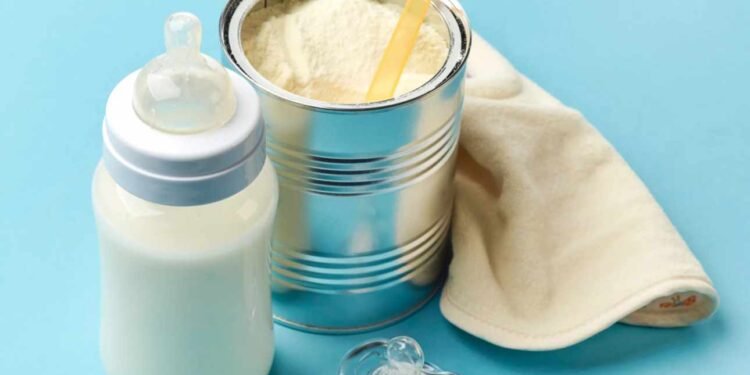 ކުޑަކުދިންނަށް އާއްމުކޮށްދޭ ފޯމިއުލާ ކިރަކުން ވިހަ ކެމިކަލެއް!