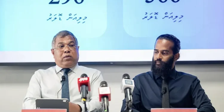 ކާޑުގެ ވެރިފަރާތް ބޭރުގައި ހުރެގެން ނޫނީ ކާޑު ބޭނުން ނުކުރެވޭ ގޮތް ބީއެމްއެލުން ހަދައިފި