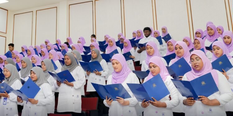 މިއަދަކީ ބައިނަލްއަޤުވާމީ ނަރުހުންގެ ދުވަސް – ރާއްޖޭގައި ޖުމުލަ3907ނަރުހުން ޚިދުމަތުގައި