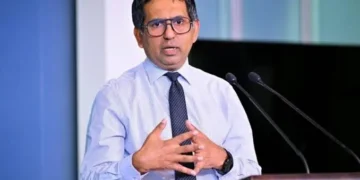 ވަޒީރު ސަޢީދުގެ މައްޗަށް އިތުބާރު ނެތް ކަމުގެމައްސަލައެއް މަޖިލީހަށް ހުށަހަޅައިފި